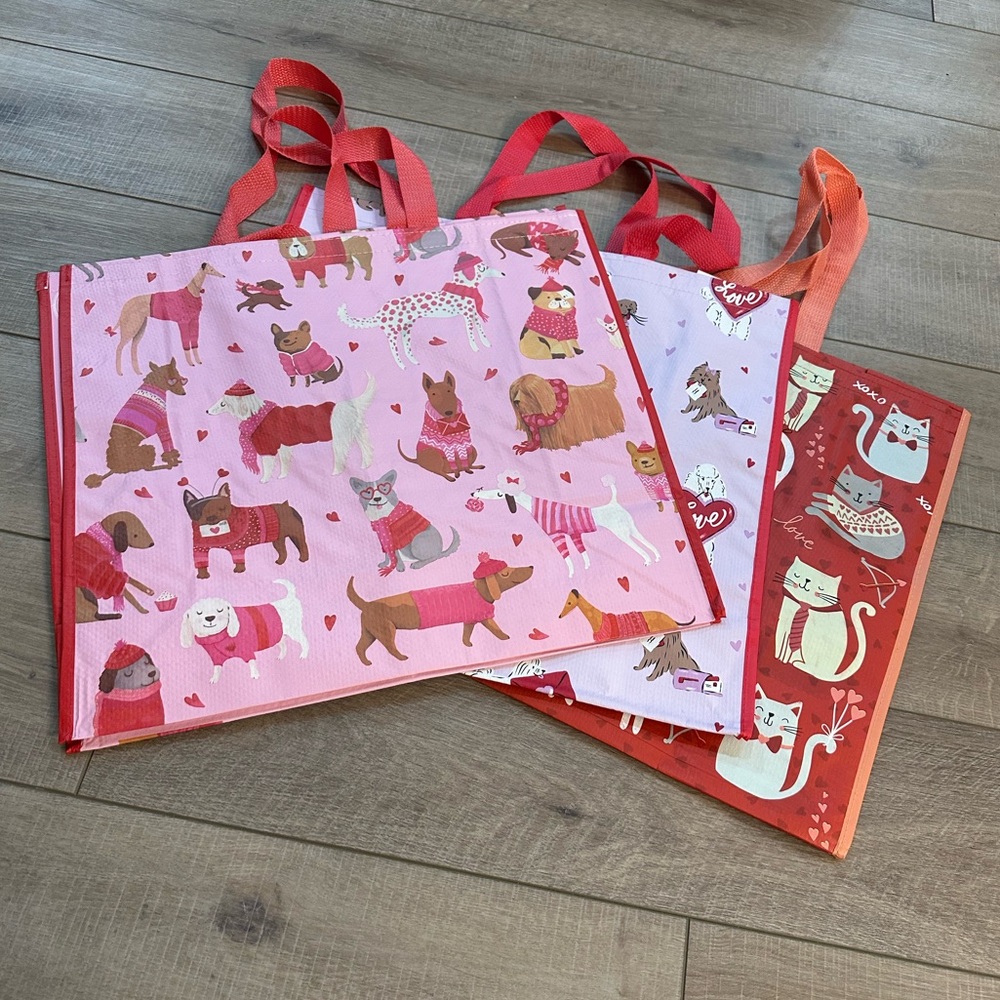 Homegoods TJMaxx Marshalls Valentines Day Dog & Cat Heart Print Tote Bags NWOT
